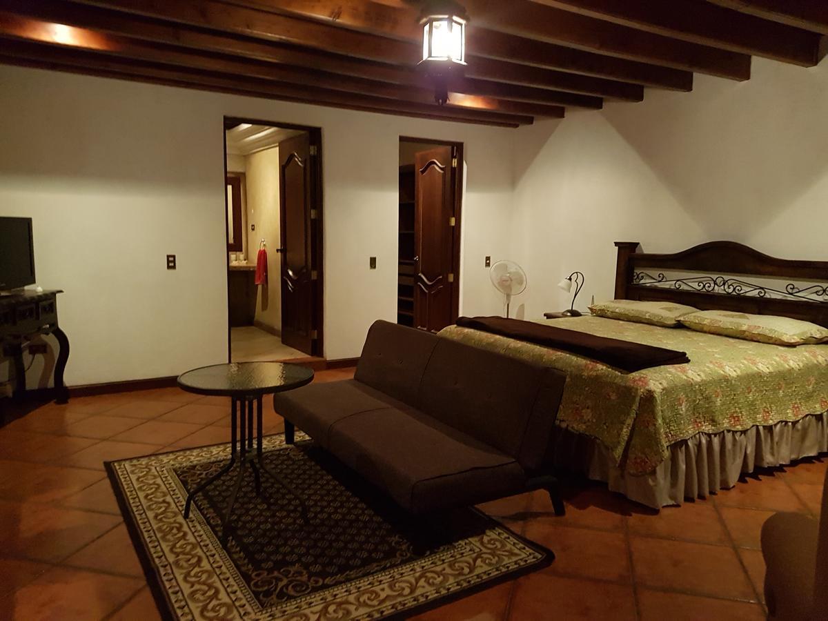 La Casa De La Alameda Bed and Breakfast Antigua Eksteriør billede